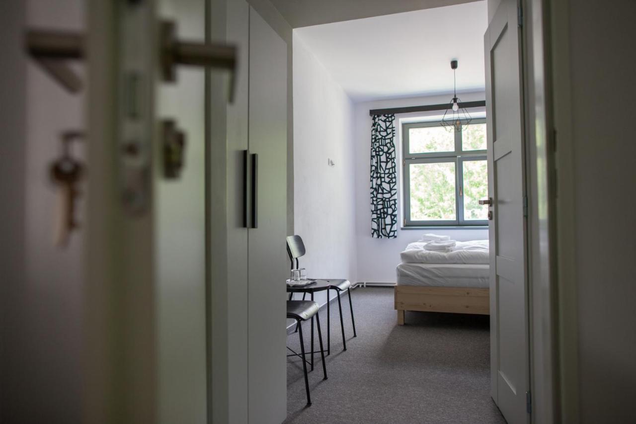 Hotel Spalov Семили Екстериор снимка